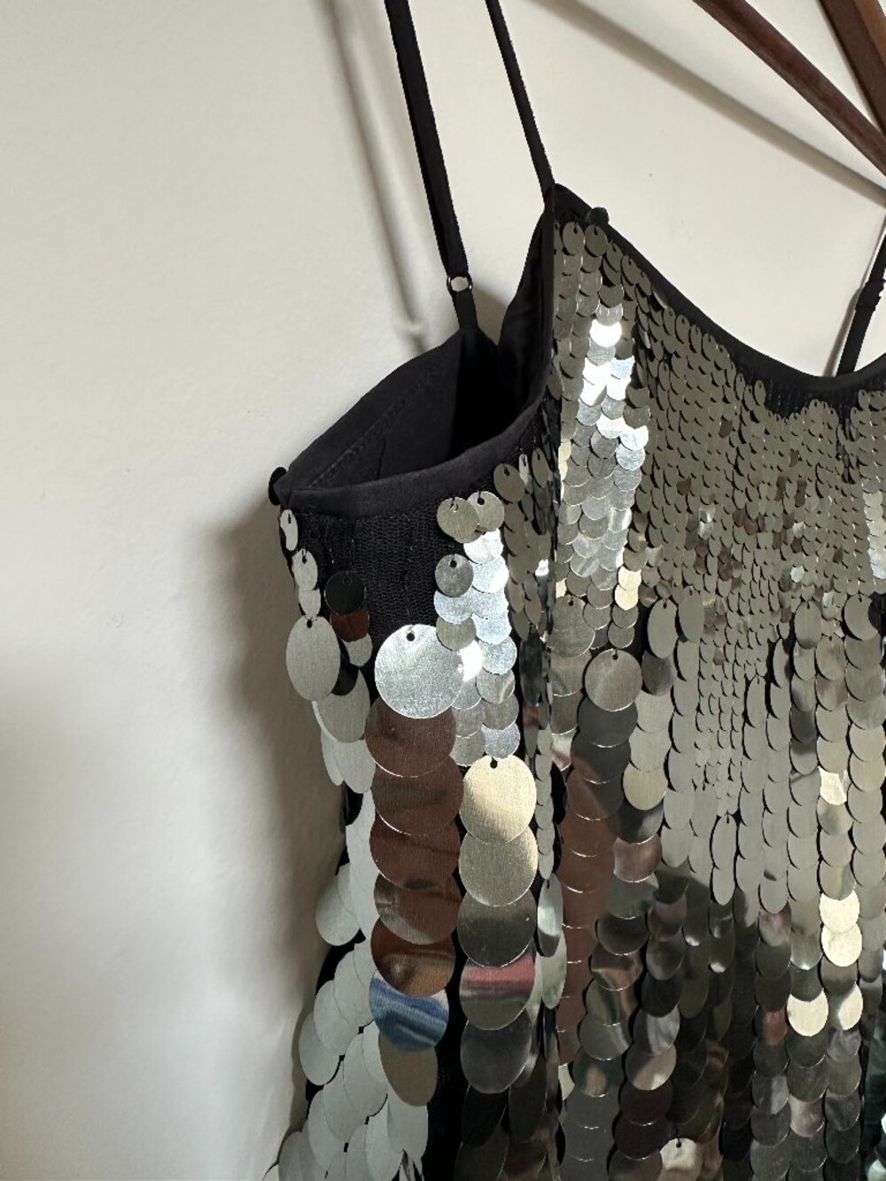 Skies Are Blue Paillette Sequin Cropped Cami Top Size Small 🪩 - Picture 6 of 7
